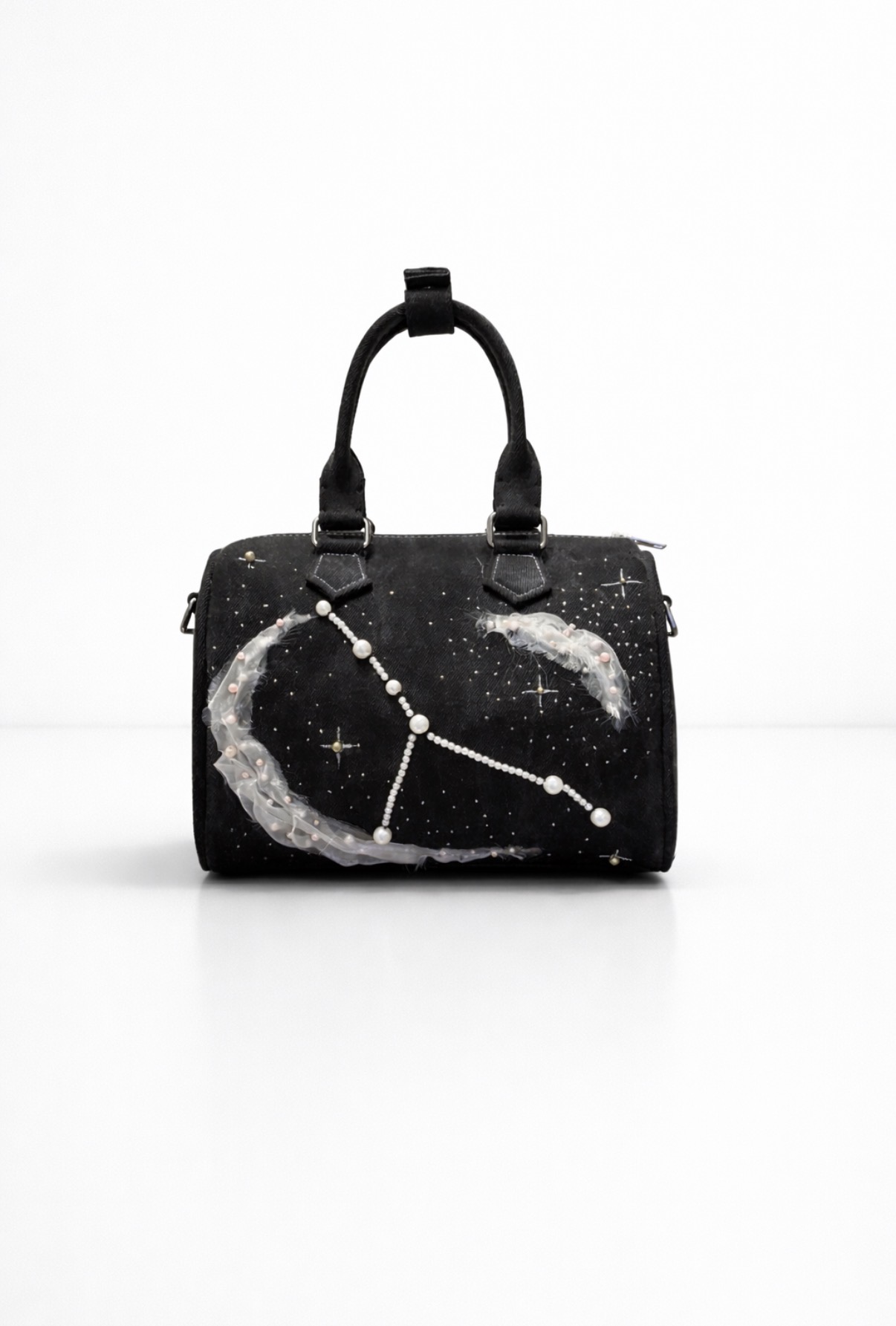 Stargazing — Hand-sewn organza and pearls by Simon Grabar